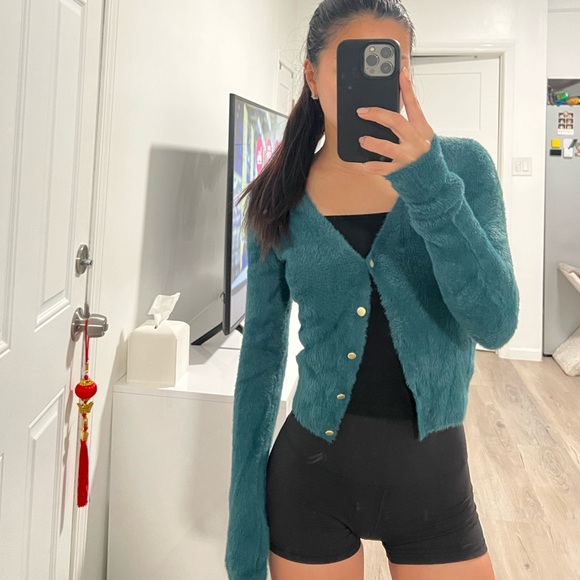 Abercrombie & Fitch Cardigan - Picture 1 of 3